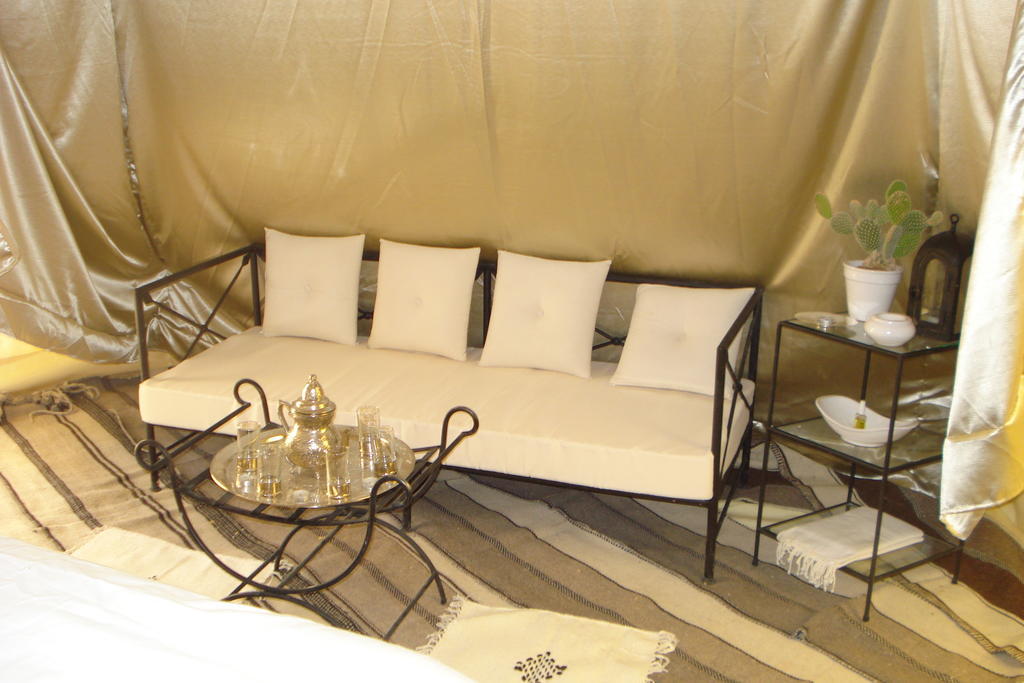 Camp Mars Hotell Douz Rum bild